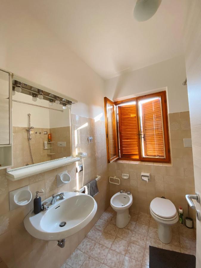 Bella Vista Apartment Riva di Solto Esterno foto